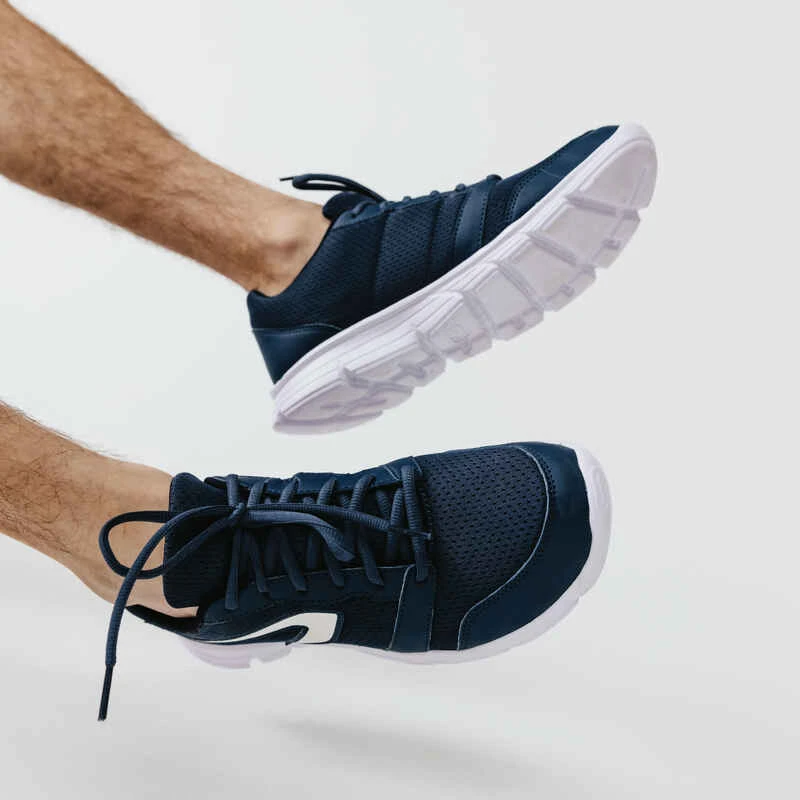 CHAUSSURES DE RUNNING HOMME KALENJI RUN 100 BLUE JEAN CHAUSSURES DE RUNNING HOMME KALENJI RUN 100 BLUE JEAN -Kalenji chaussure jogging homme run 100 gris 8